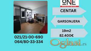 Odlična garonjera u centru grada.